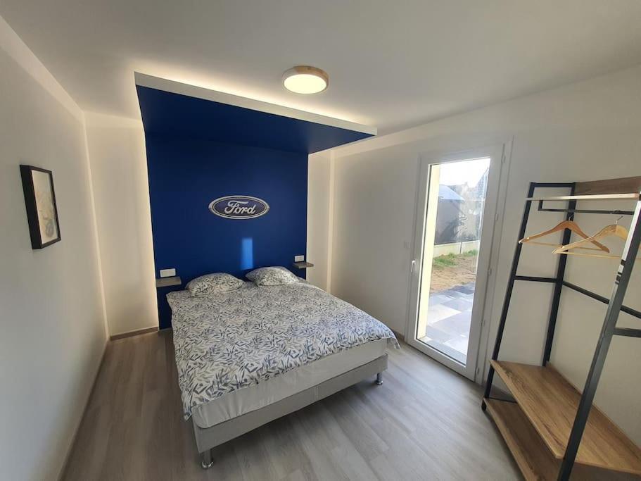 Maison A Theme Le Mans 66 Guecelard Luaran gambar
